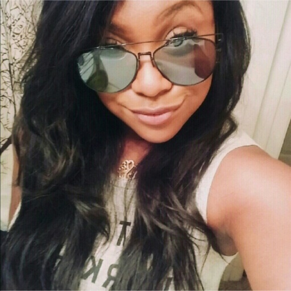 Accessories | chic black on black retro sunglasses - Picture 3 of 5